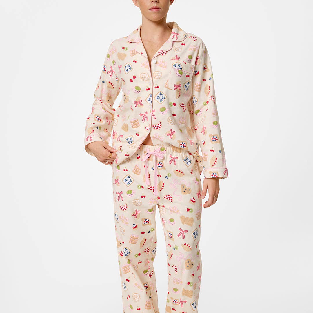 https://s3-ap-southeast-2.amazonaws.com/fusionfactory.commerceconnect.bbnt.production/pim_media/000/208/368/M_F_W26_Pastry-Club-Flannel-PJs_SML_Yellow-Multi_26840901_Detail_SI.jpg?1770608759