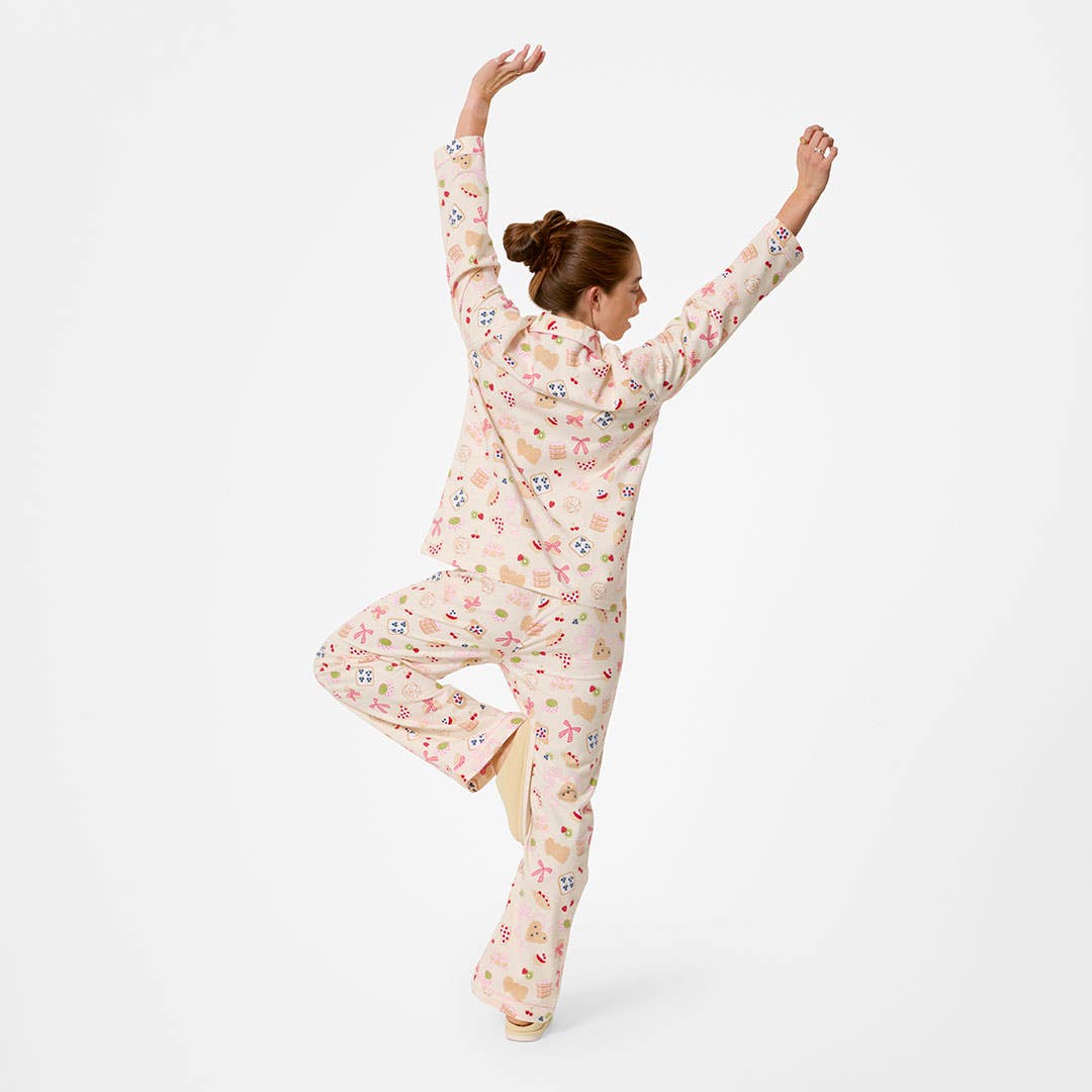 https://s3-ap-southeast-2.amazonaws.com/fusionfactory.commerceconnect.bbnt.production/pim_media/000/208/373/M_F_W26_Pastry-Club-Flannel-PJs_SML_Yellow-Multi_26840901_V2_SI.jpg?1770608759