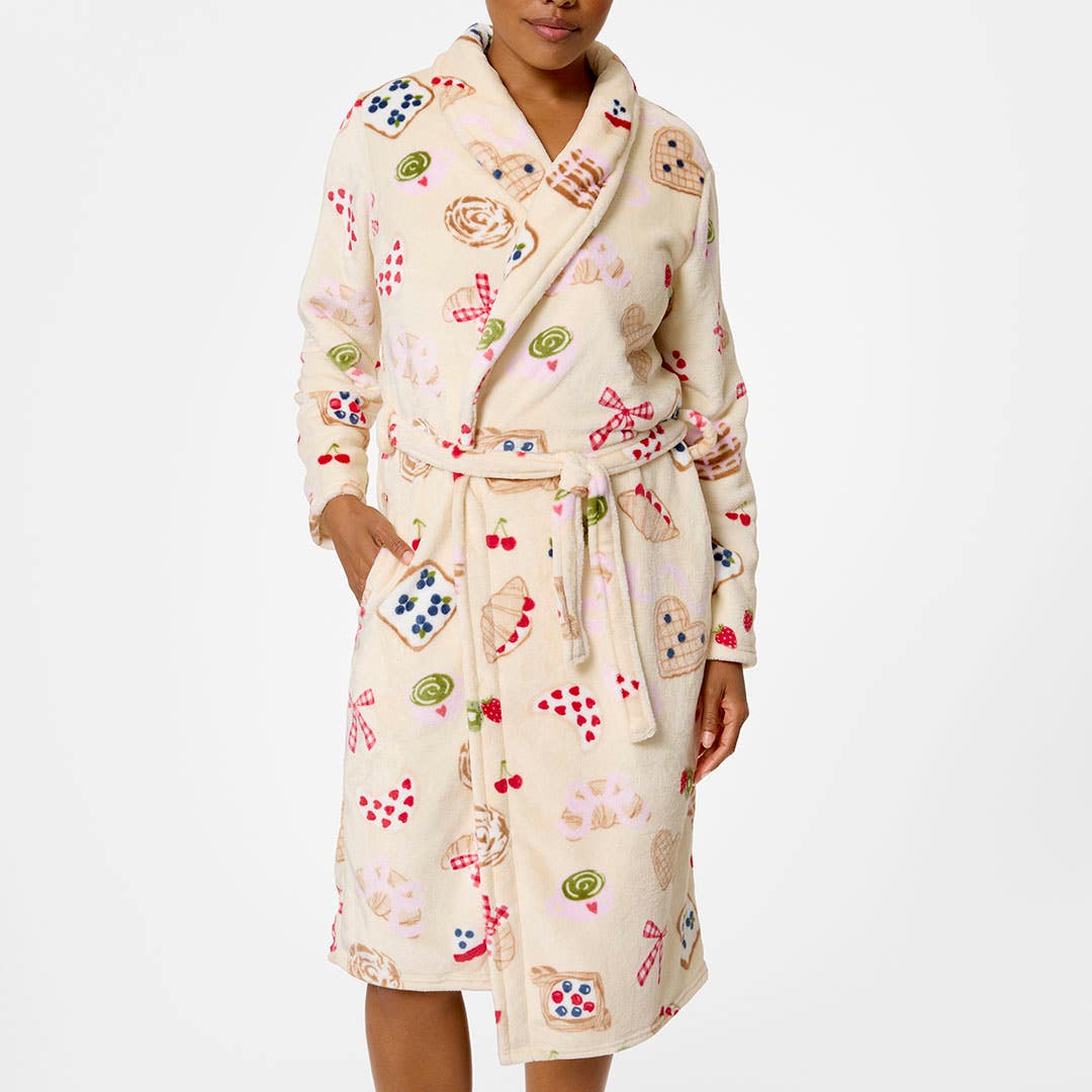 https://s3-ap-southeast-2.amazonaws.com/fusionfactory.commerceconnect.bbnt.production/pim_media/000/210/858/M_F_W26_Pastry-Club-Printed-Plush-robe_LRG_Pastry-Club_26915701_Detail_SI.jpg?1773121451