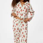 https://s3-ap-southeast-2.amazonaws.com/fusionfactory.commerceconnect.bbnt.production/pim_media/000/208/400/M_F_W26_Pomodoro-Flannel-PJs_LRG_Green-Red_26831801_Detail_SI.jpg?1770612855