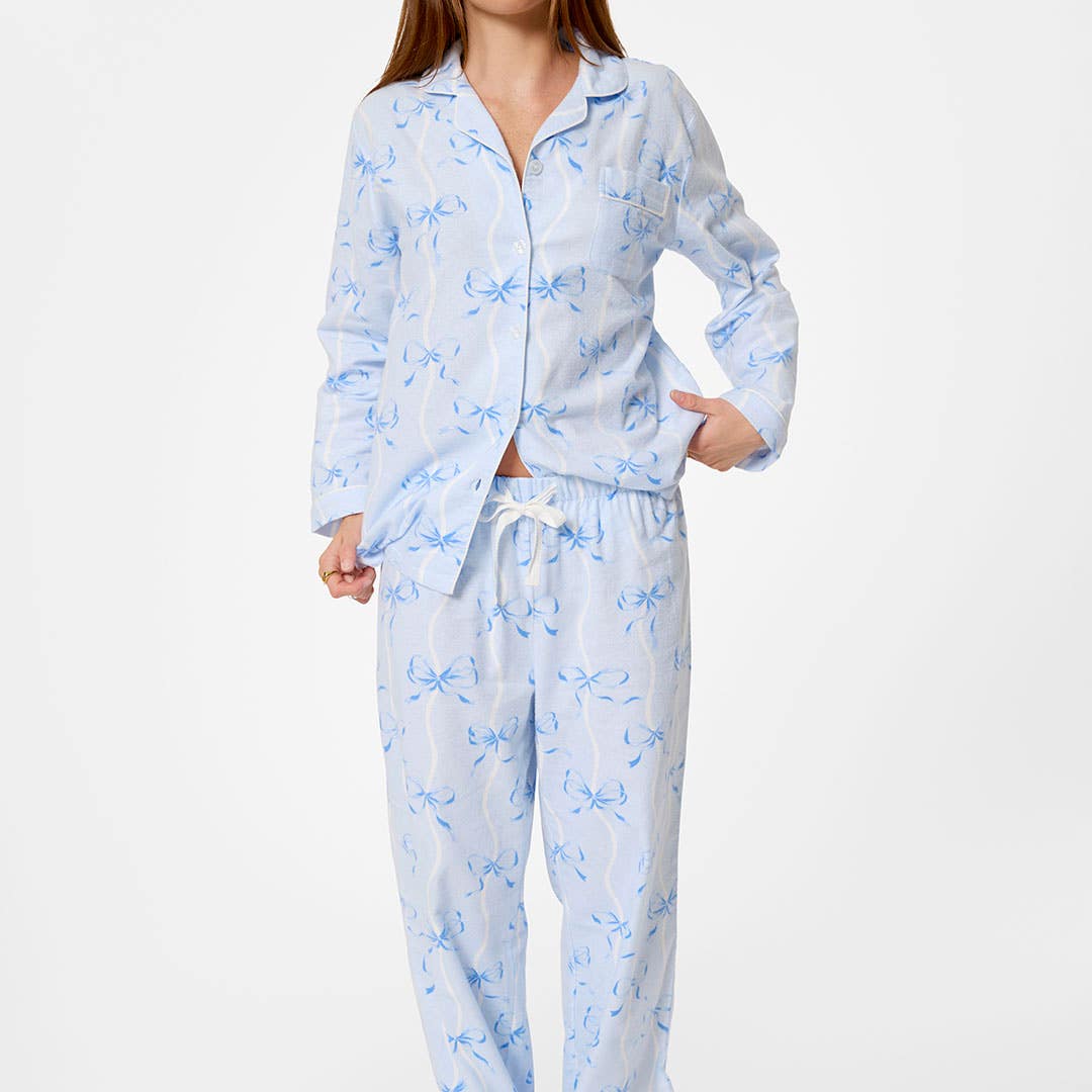 https://s3-ap-southeast-2.amazonaws.com/fusionfactory.commerceconnect.bbnt.production/pim_media/000/208/437/M_F_W26_Pretty-Bows-Flannel-PJs_SML_Blue_26841402_Detail_SI.jpg?1770615006