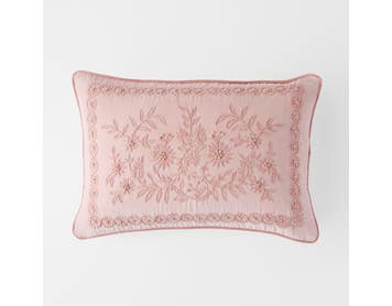 https://s3-ap-southeast-2.amazonaws.com/fusionfactory.commerceconnect.bbnt.production/pim_media/000/210/808/M_F_W26_Shae-Bloom-Cushion_Dusty-Pink_26925901_SI.jpg?1772688230
