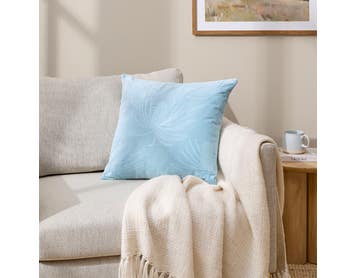 https://s3-ap-southeast-2.amazonaws.com/fusionfactory.commerceconnect.bbnt.production/pim_media/000/211/405/M_F_W26_Studio_LS_Cushion-Banksia_Velvet_Light-Blue_SI.jpg?1773720051