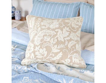 https://s3-ap-southeast-2.amazonaws.com/fusionfactory.commerceconnect.bbnt.production/pim_media/000/212/044/M_F_W26_Winter_Hampton_LS_Cushions_Greer-Natural_SI.jpg?1774827993
