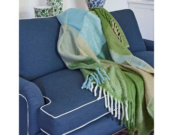 https://s3-ap-southeast-2.amazonaws.com/fusionfactory.commerceconnect.bbnt.production/pim_media/000/212/312/M_F_W26_Winter_Hampton_LS_Throws_Torben_Throw_Green-Light_Blue_SI.jpg?1775016431