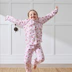 https://s3-ap-southeast-2.amazonaws.com/fusionfactory.commerceconnect.bbnt.production/pim_media/000/207/543/M_F_Winter_26_Studio_Kids_PJs-Flannel_Cherry_Dash-3_SI.jpg?1769487825
