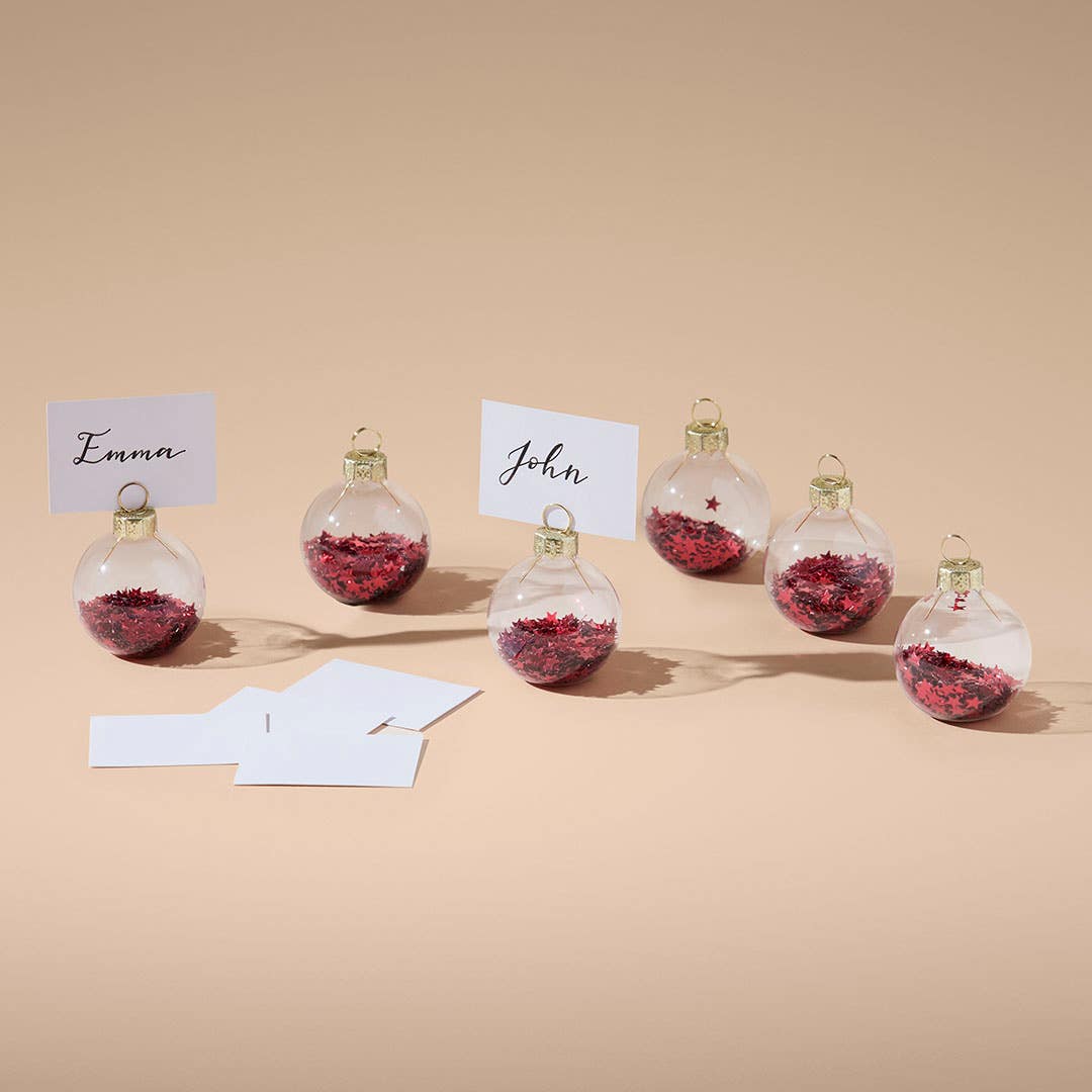 https://s3-ap-southeast-2.amazonaws.com/fusionfactory.commerceconnect.bbnt.production/pim_media/000/216/988/M_F_Xmas-26-27_CG_XMAS_DINING_Glass-Ball-Place-Card-Holder-S6_Red_27045001_V2_SI.jpg?1783903896