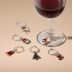 https://s3-ap-southeast-2.amazonaws.com/fusionfactory.commerceconnect.bbnt.production/pim_media/000/217/118/M_F_Xmas-26-27_CG_XMAS_DINING_Xmas-Motif-Charms-S6-Multi-Colour_21549801_SI.jpg?1783920813