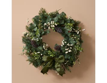 https://s3-ap-southeast-2.amazonaws.com/fusionfactory.commerceconnect.bbnt.production/pim_media/000/217/266/M_F_Xmas-26-27_HT_WREATH_66cm-Mixed-Foliage-Wreath-w-Bow-_-Berry-Sage_26275101_SI.jpg?1784075414