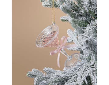 https://s3-ap-southeast-2.amazonaws.com/fusionfactory.commerceconnect.bbnt.production/pim_media/000/222/461/M_F_Xmas-26-27_LM_DECS_Bow-_-Glitter-Cocktail-Dec_27085101_SI.jpg?1789612254