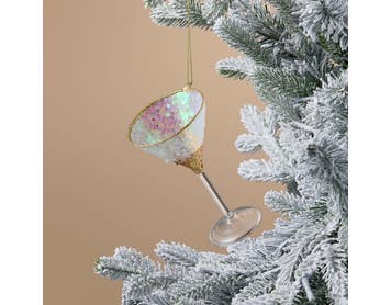 https://s3-ap-southeast-2.amazonaws.com/fusionfactory.commerceconnect.bbnt.production/pim_media/000/218/241/M_F_Xmas-26-27_LM_DECS_Martini-Glass-Dec_22165001_SI.jpg?1785212836