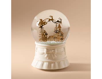 https://s3-ap-southeast-2.amazonaws.com/fusionfactory.commerceconnect.bbnt.production/pim_media/000/213/525/M_F_Xmas-26-27_LM_SNOW_DOME_Musical_Sleigh___Bow_Snow_Dome_27008001__SI.jpg?1779082361