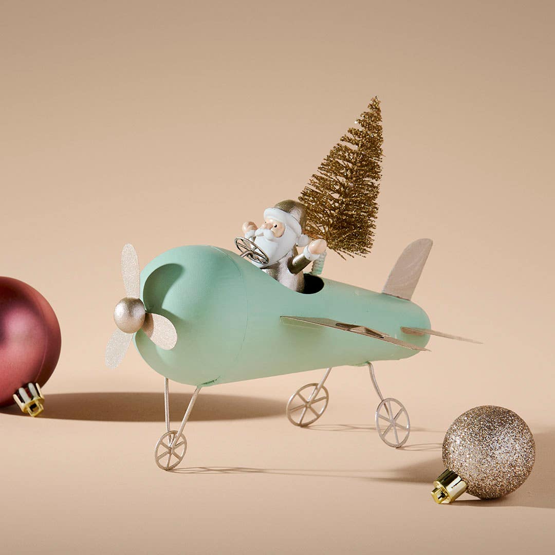 https://s3-ap-southeast-2.amazonaws.com/fusionfactory.commerceconnect.bbnt.production/pim_media/000/215/116/M_F_Xmas-26-27_LM_STAND_DECS_Metal-Plane-w-Santa-Pilot_27073601_SCALE_SI.jpg?1781746670