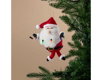 https://s3-ap-southeast-2.amazonaws.com/fusionfactory.commerceconnect.bbnt.production/pim_media/000/222/202/M_F_Xmas-26-27_MR_DECS_Santa-Dec-w-Fairy-Lights_27020301_SI.jpg?1789361883