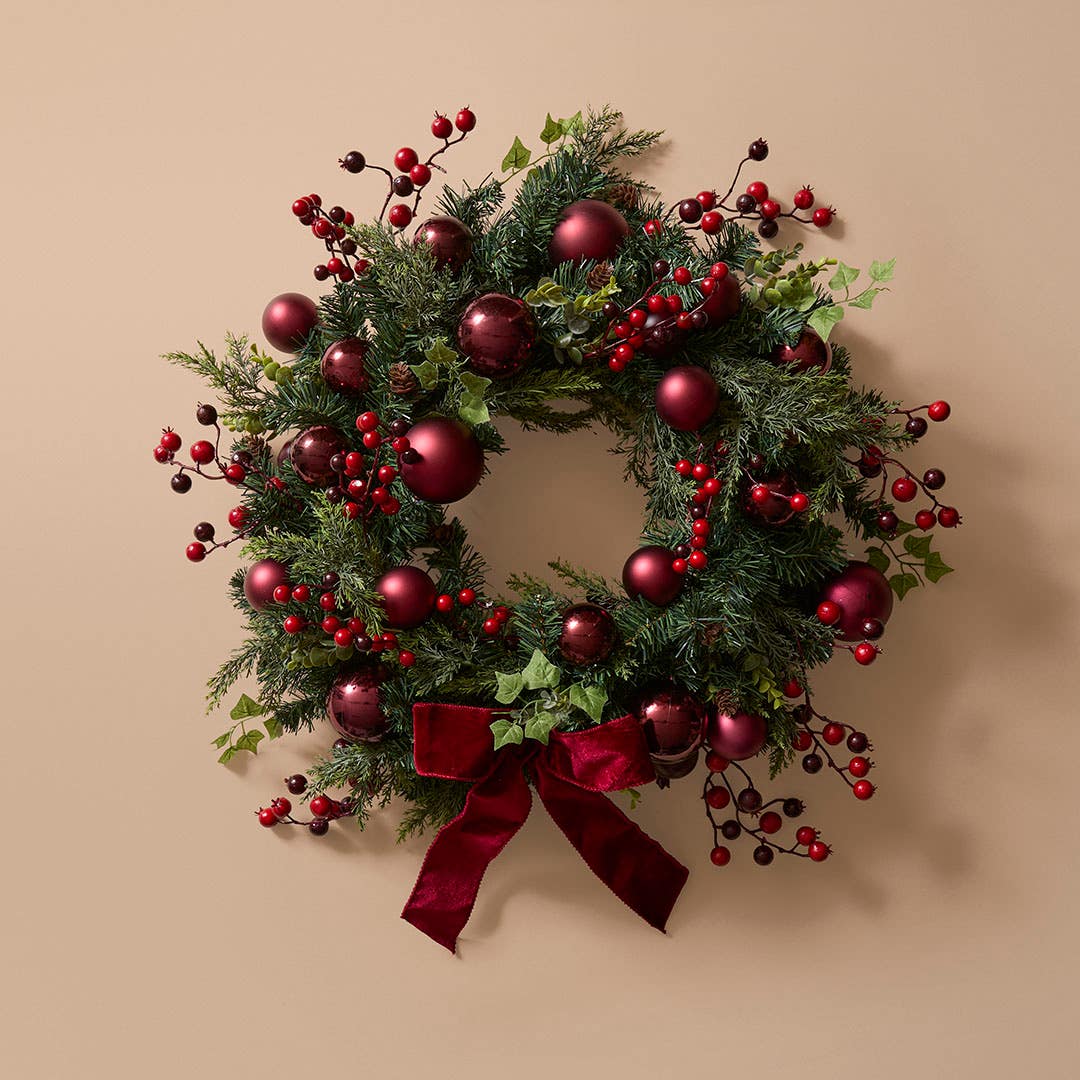 https://s3-ap-southeast-2.amazonaws.com/fusionfactory.commerceconnect.bbnt.production/pim_media/000/217/537/M_F_Xmas-26-27_MR_WREATH_66cm-Bauble-_-Velvet-Bow-Wreath-Deep-Red_26275301_SI.jpg?1784183389