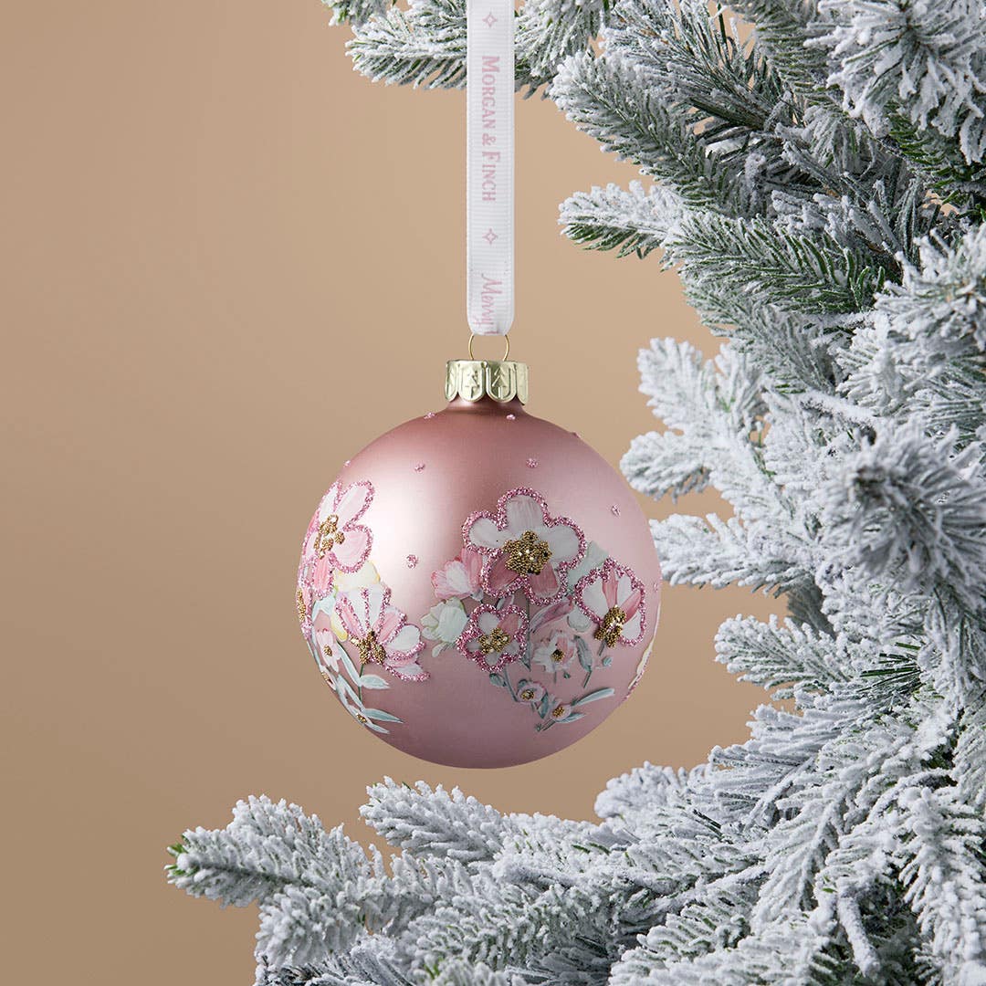 https://s3-ap-southeast-2.amazonaws.com/fusionfactory.commerceconnect.bbnt.production/pim_media/000/216/876/M_F_Xmas-26-27_S4_LM_DECS_Glass-Ball-w-Floral-Decal_27062401_SI.jpg?1783666349