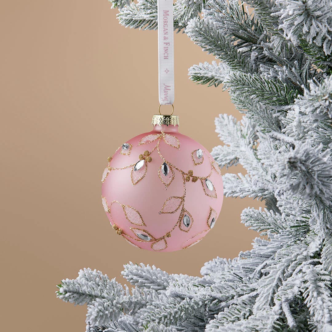 https://s3-ap-southeast-2.amazonaws.com/fusionfactory.commerceconnect.bbnt.production/pim_media/000/216/877/M_F_Xmas-26-27_S4_LM_DECS_Glass-Ball-w-Foliage-_-Gems_27062601_SI.jpg?1783666567