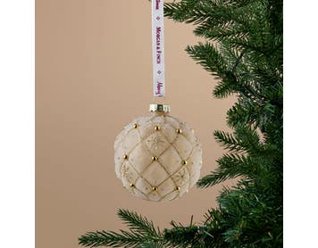 https://s3-ap-southeast-2.amazonaws.com/fusionfactory.commerceconnect.bbnt.production/pim_media/000/217/353/M_F_Xmas-26-27_S4_MR_DECS_Glass-Quilted-Frosted-Ball_27060701_SI.jpg?1784082634