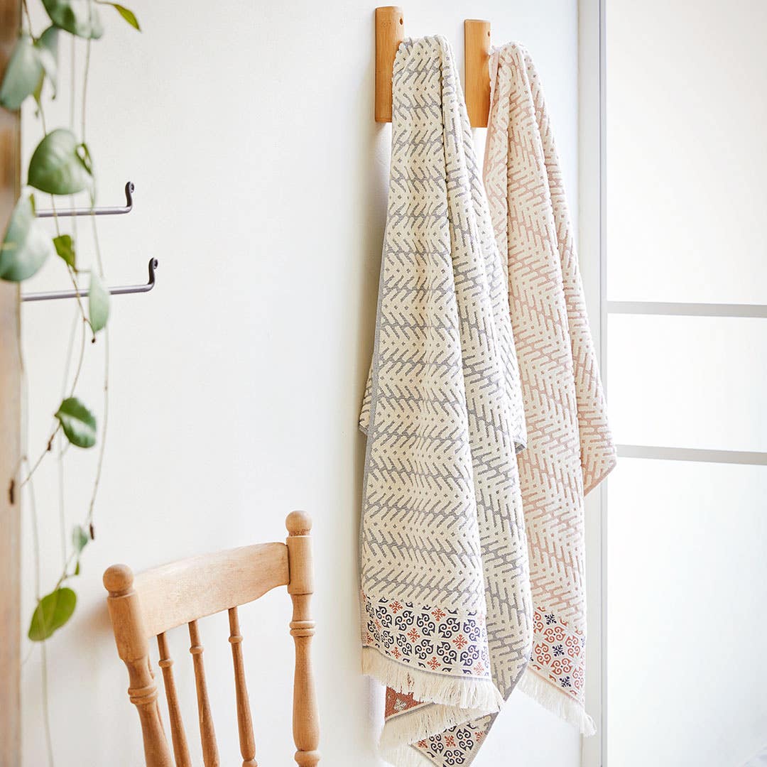 Bed bath and table hand towels sales