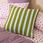 https://s3-ap-southeast-2.amazonaws.com/fusionfactory.commerceconnect.bbnt.production/pim_media/000/212/624/SC_W26_Bedlinen_BOP_Oscar_Stripe_QQC_Euro_SI.jpg?1776217385