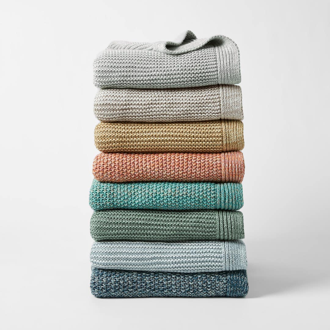 Bed bath n table throws outlet