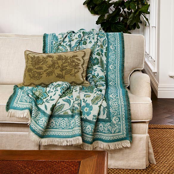 Lulu Floral Knitted Throw