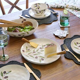Shop Dining & Cutlery Sets