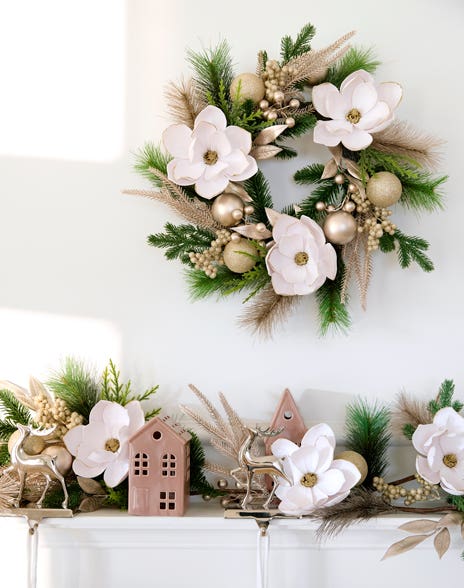 Wreaths & Garlands Wreaths & Garlands